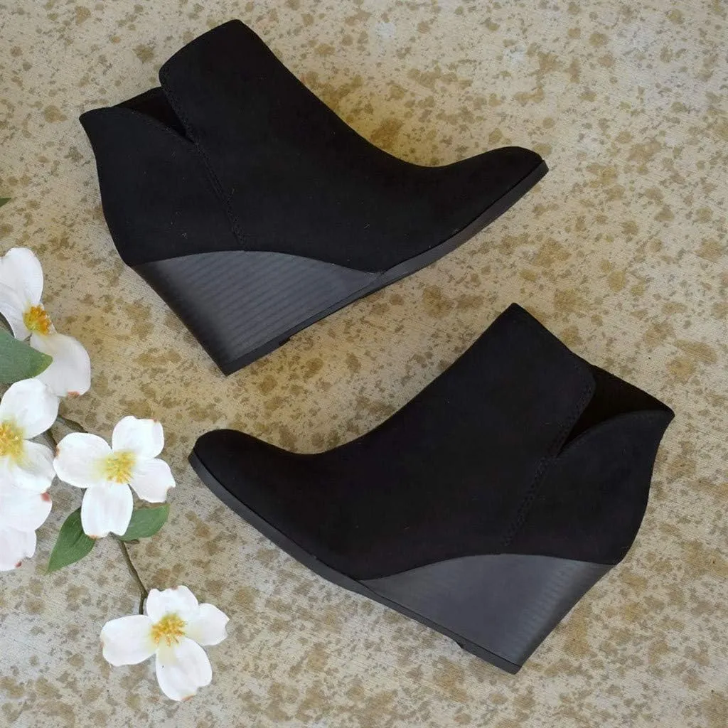 Cathalem Ankle Booties for Women,Womens Ankle Boots Pointed Toe Faux Stacked Chunky Heels Tassels Side Zipper Booties