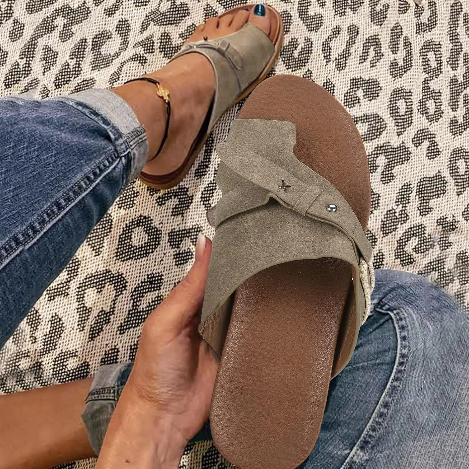 Dress Sandals for Women, Sandals Women Flip Flops Summer Beach Casual Sandals Comfortable Boho Shoes Flat