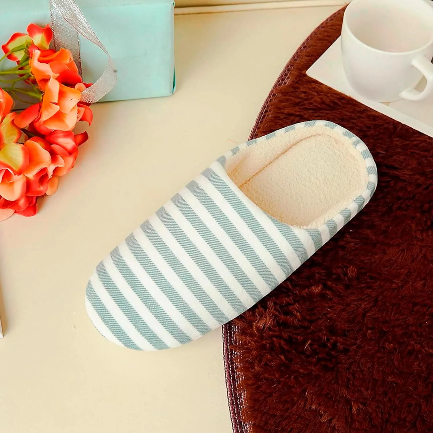 hlysgo Womens Fuzzy House Slipper Colorful Striped Lightweight Indoor Outdoor Winter Bed Slippers with Memory Foam