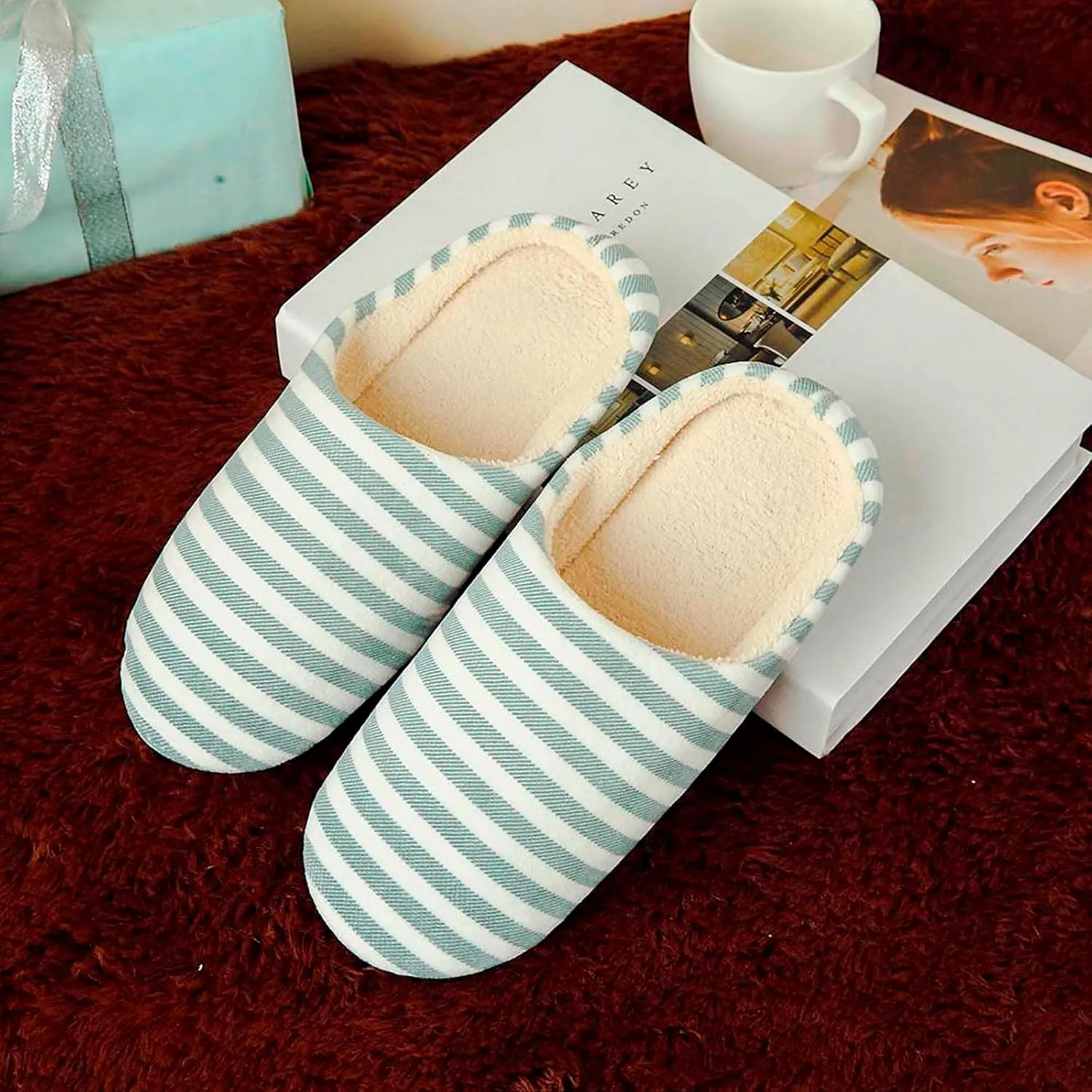 hlysgo Womens Fuzzy House Slipper Colorful Striped Lightweight Indoor Outdoor Winter Bed Slippers with Memory Foam